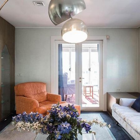 Roomy Apartment Duomo & San Babila มิลาน ภายนอก รูปภาพ